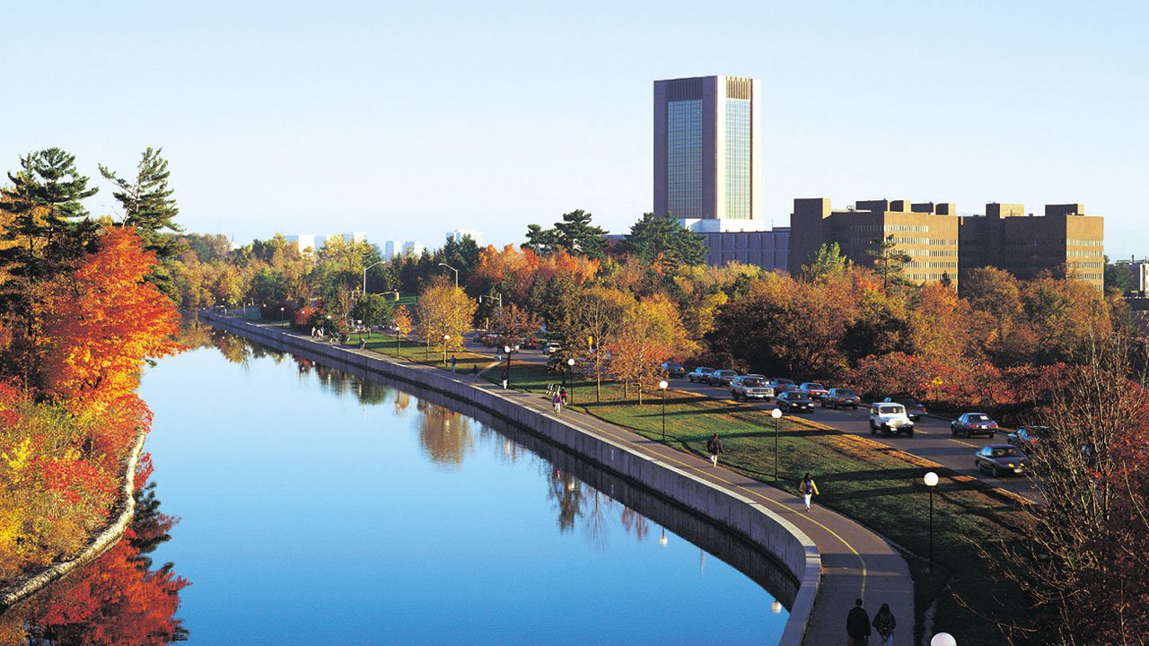 dai hoc carleton